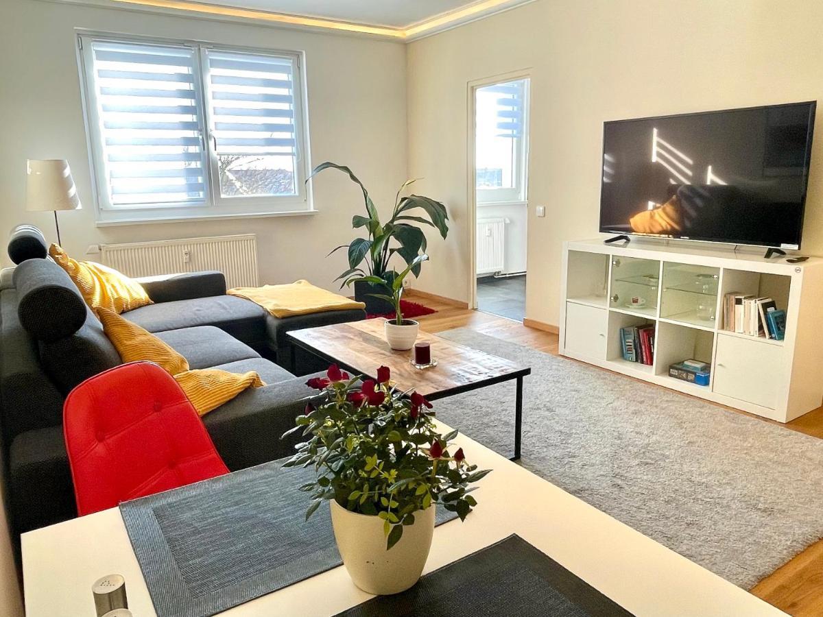 Zentrumsnahe Leipzig-Apartments, Nahe Ufz Und Bmw Inkl Parkplatz Und Fahrraeder Exterior foto
